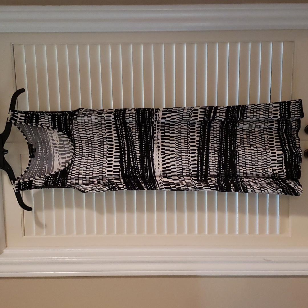 Spense Sleeveless Black & Off White Print Dress Size Small